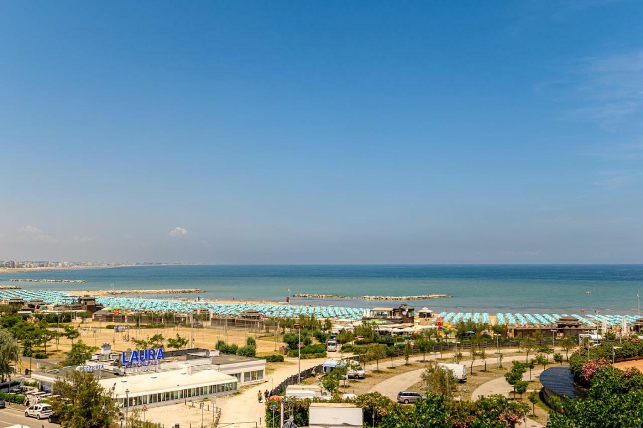 Hotel St Gregory Park ริมินี ภายนอก รูปภาพ
